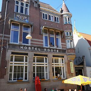 Hostel Roots